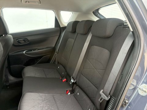 Hyundai Bayon Hatchback Blue #43