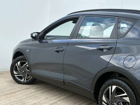 Hyundai Bayon Hatchback Blue #30
