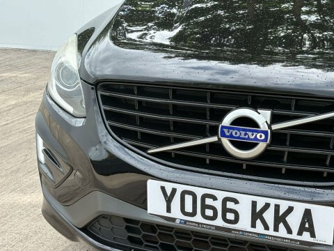 Volvo XC60 White #21