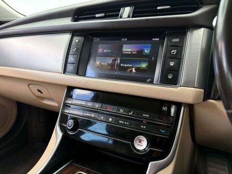 Jaguar XF Diesel Grey #46