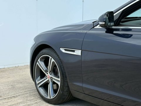Jaguar XF Diesel Grey #63