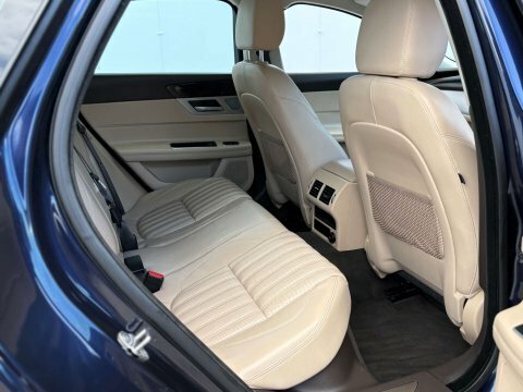 Jaguar XF Diesel Grey #30
