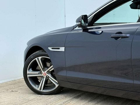 Jaguar XF Diesel Grey #41