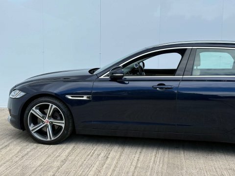 Jaguar XF Diesel Grey #58