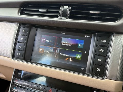 Jaguar XF Diesel Grey #45