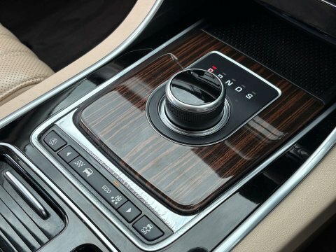 Jaguar XF Diesel Grey #43
