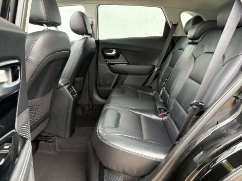 Kia Niro Estate Blue #64