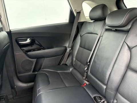 Kia Niro Estate Blue #68