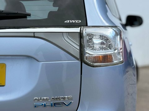 Mitsubishi Outlander 2.0 Phev Gx 4H Brown #34
