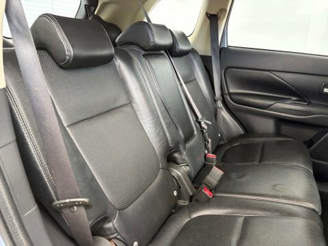 Mitsubishi Outlander 2.0 Phev Gx 4H Brown #36