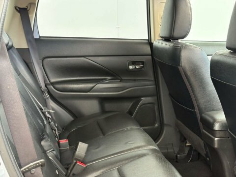 Mitsubishi Outlander 2.0 Phev Gx 4H Brown #33