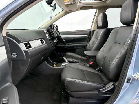 Mitsubishi Outlander 2.0 Phev Gx 4H Brown #65