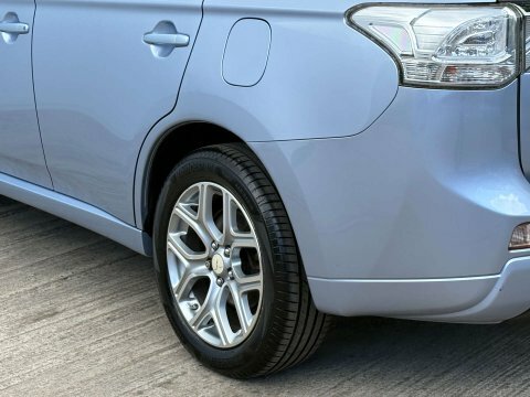 Mitsubishi Outlander 2.0 Phev Gx 4H Brown #44