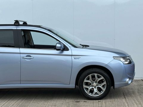 Mitsubishi Outlander 2.0 Phev Gx 4H Brown #16