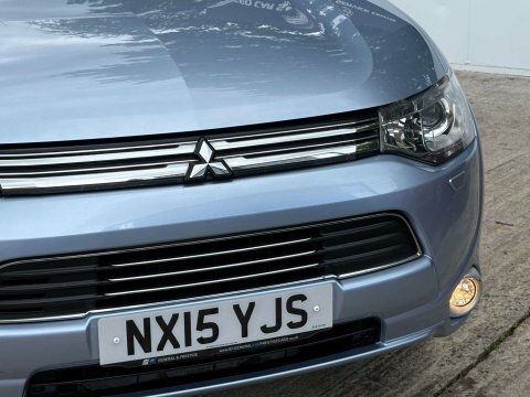 Mitsubishi Outlander 2.0 Phev Gx 4H Brown #8