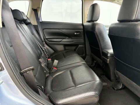 Mitsubishi Outlander 2.0 Phev Gx 4H Brown #31