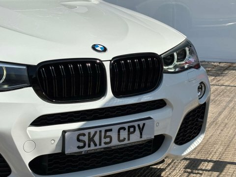 BMW X4 2.0 X4 Xdrive White #3