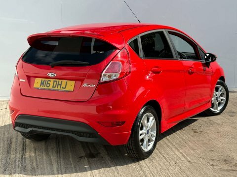 Ford Fiesta Hatchback Red #22