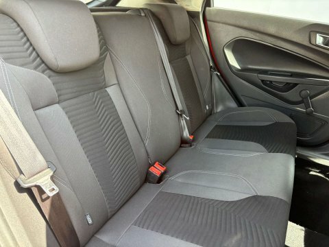 Ford Fiesta Hatchback Red #18