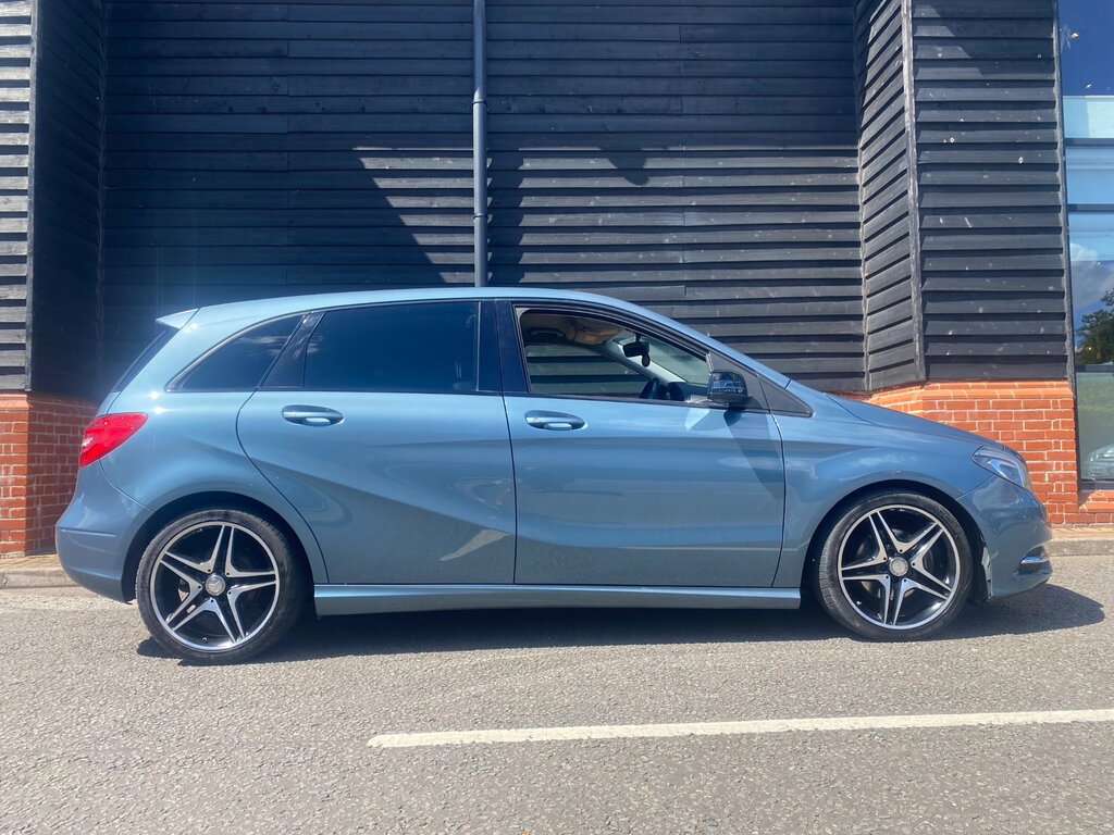 Mercedes-Benz B Class 1.5 B180 Cdi Sport Mpv 7G-dct Euro 5 S Blue #2