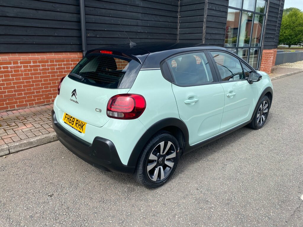 Citroen C3 1.2 Puretech Feel Hatchback Euro Green #3