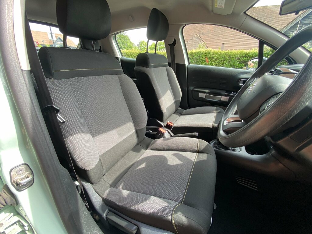 Citroen C3 1.2 Puretech Feel Hatchback Euro Green #5