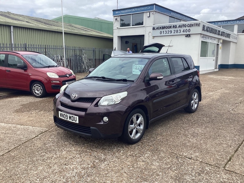 Toyota Urban Cruiser 1.33 Dual Vvt-i Suv Purple #3