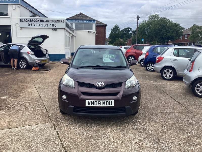 Toyota Urban Cruiser 1.33 Dual Vvt-i Suv Purple #2