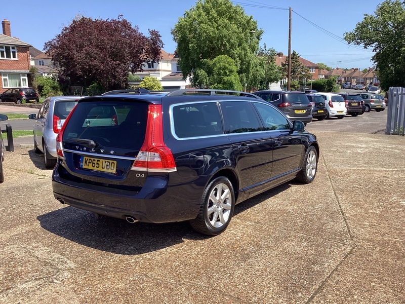 Volvo V70 2.0 D4 Se Nav Blue #6