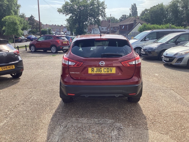 Nissan Qashqai 1.2 Dig-t N-connecta Suv Red #5