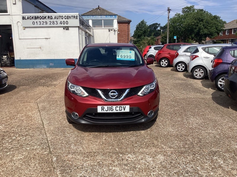Nissan Qashqai 1.2 Dig-t N-connecta Suv Red #2