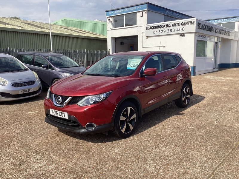 Nissan Qashqai 1.2 Dig-t N-connecta Suv Red #3