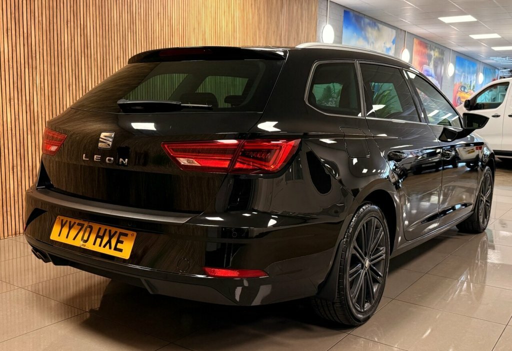 Seat Leon 2L Xcellence Lux YY70HXE Black #4