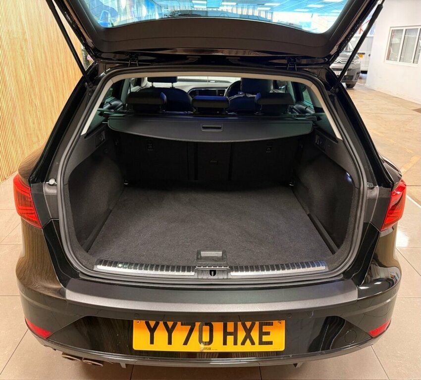 Seat Leon 2L Xcellence Lux YY70HXE Black #6