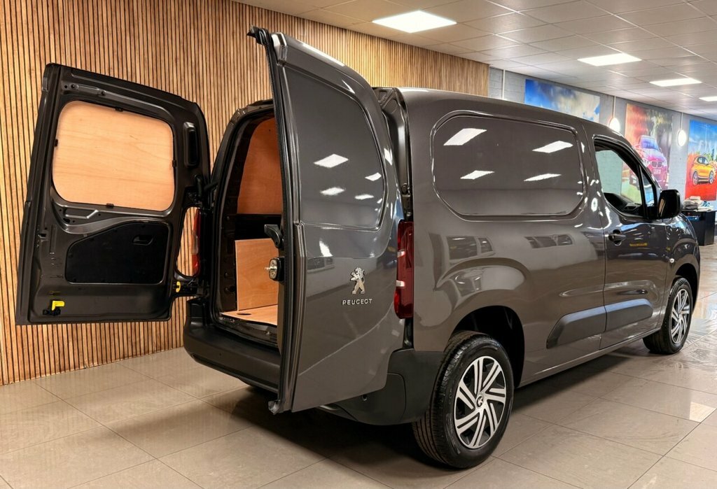 Peugeot Partner 1.5L Professional Premium Grey #6