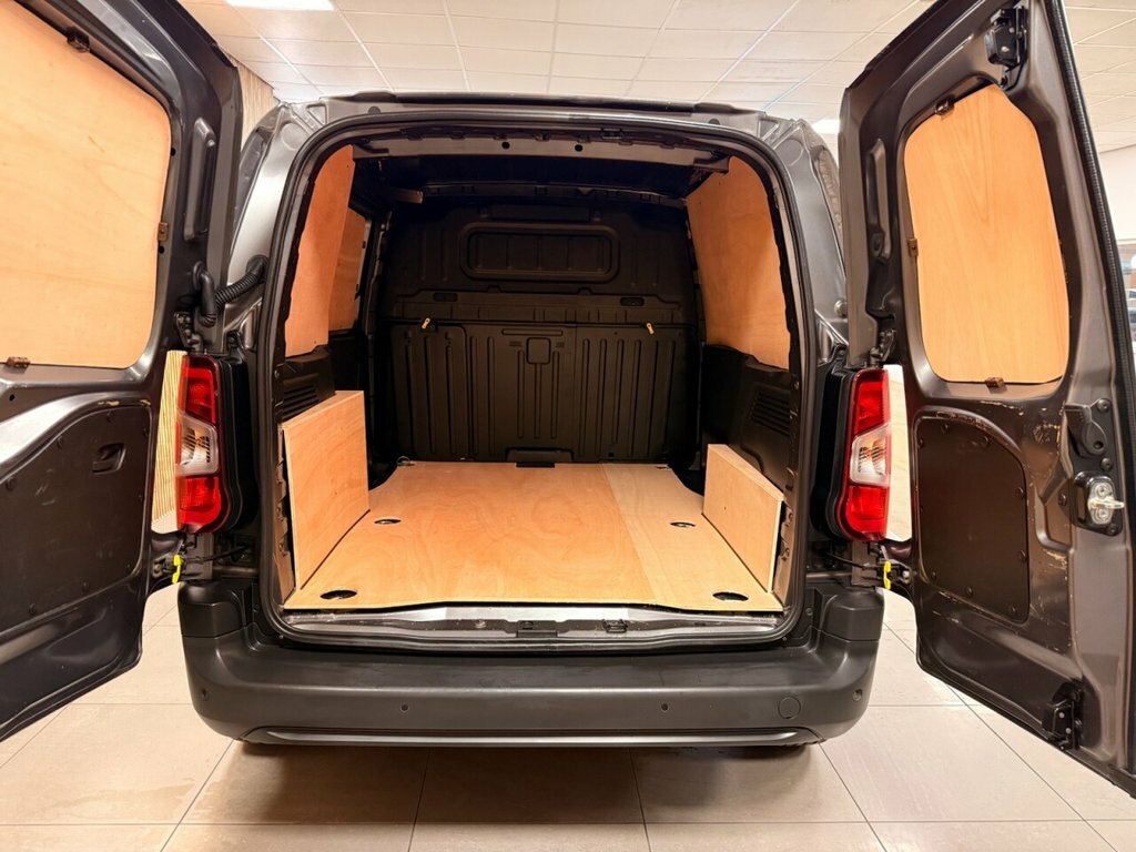 Peugeot Partner 1.5L Professional Premium Grey #5