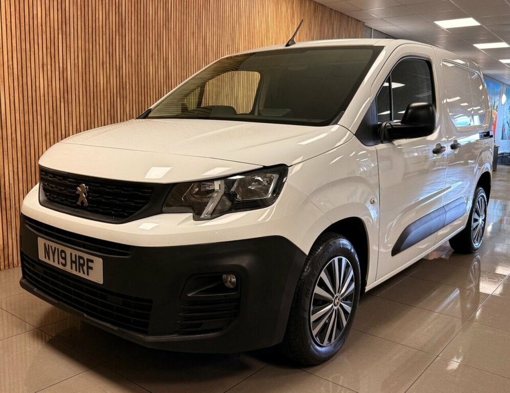 Peugeot Partner 1.6L Professional Grey #32