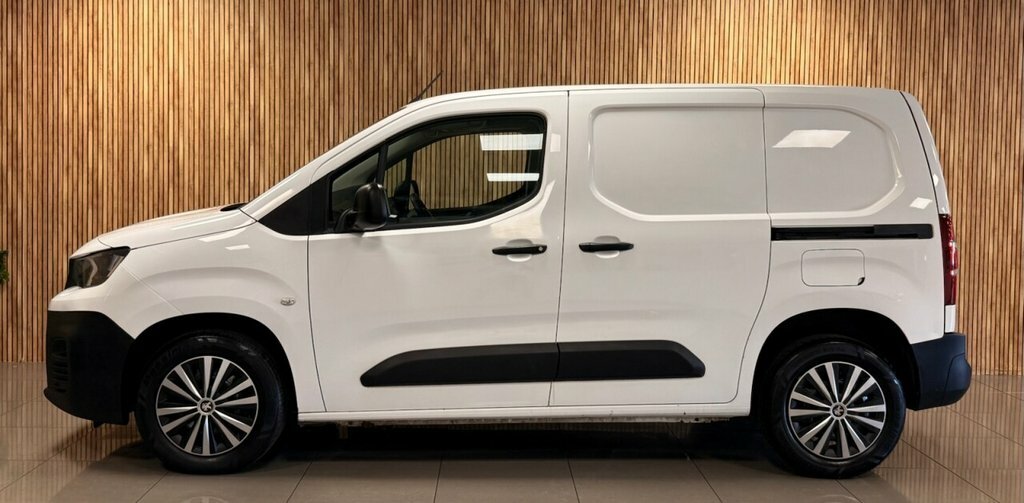 Peugeot Partner 1.6L Professional Grey #31