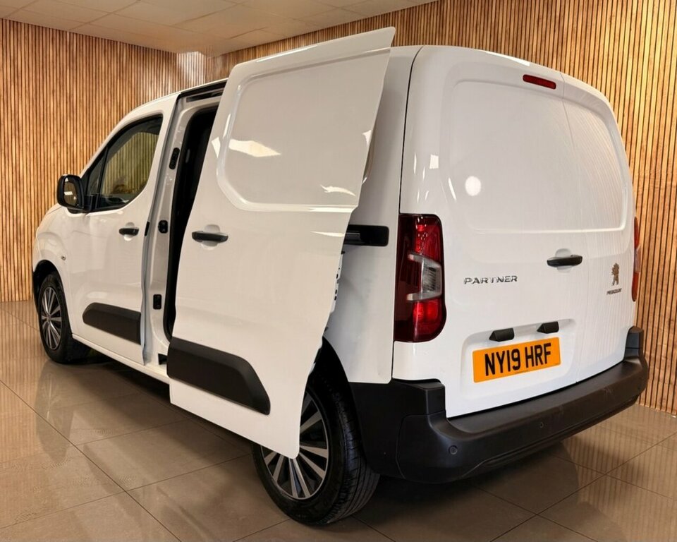 Peugeot Partner 1.6L Professional Grey #36
