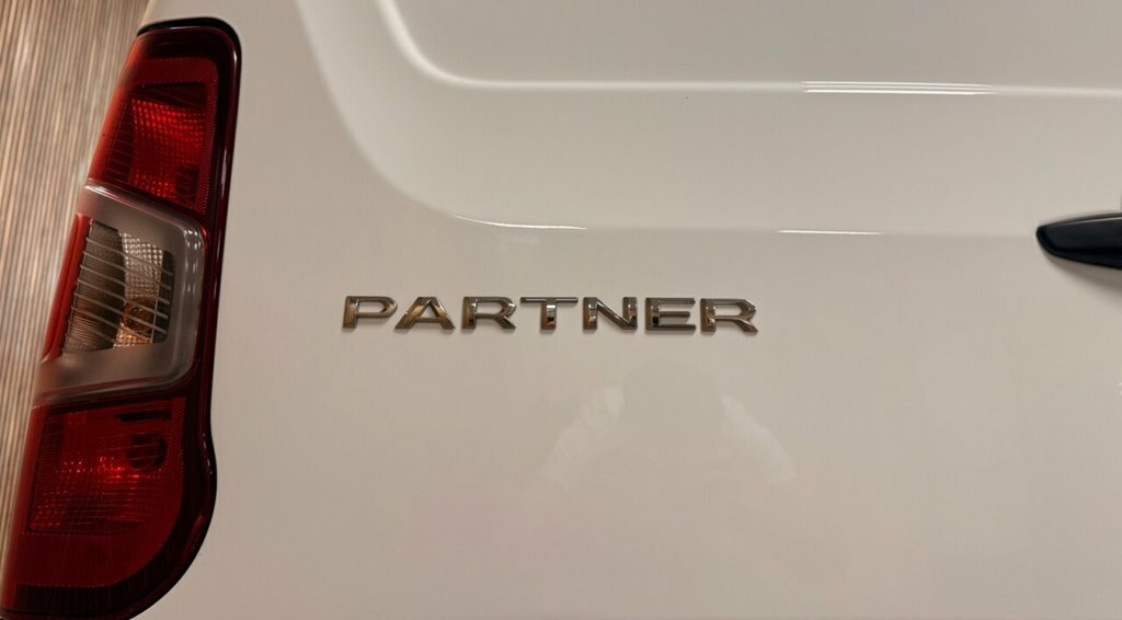 Peugeot Partner 1.6L Professional Grey #28