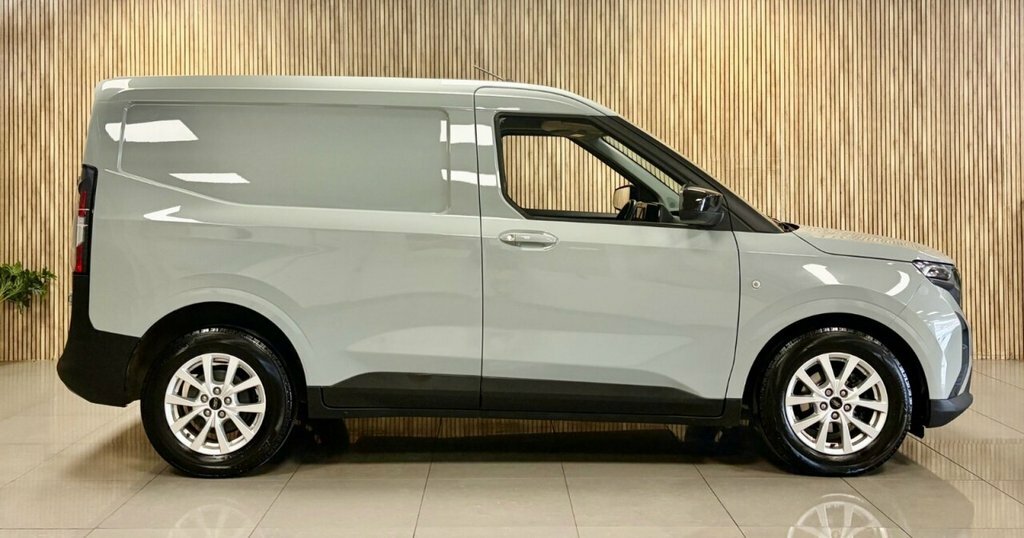 Ford Transit Courier 1.5L Limited Grey #3