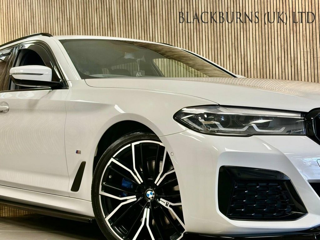 BMW 5 Series 2L M Sport YF70KHW White #3