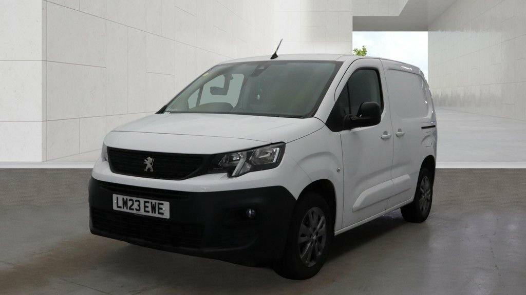Peugeot Partner 1.5L Asphalt Premium White