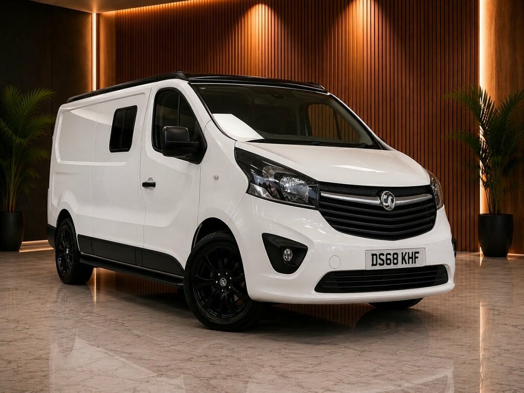 Vauxhall Vivaro 1.6L Sportive DS68KHF White #2