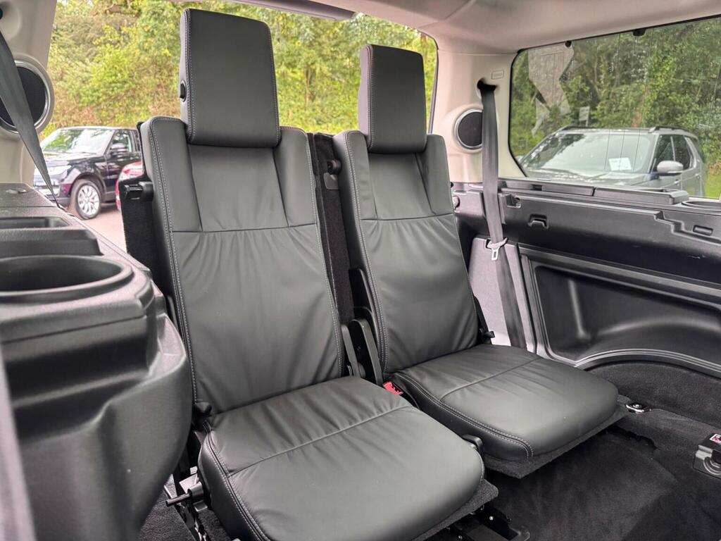 Land Rover Discovery 4 3L Graphite Black #15