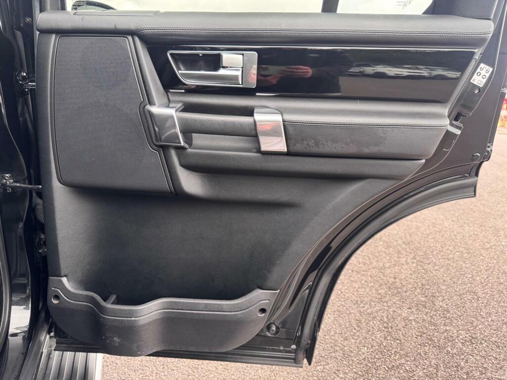 Land Rover Discovery 4 3L Graphite Black #25