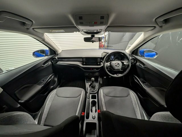 Skoda Fabia 1.0 Mpi 80 Colour Edition 80 Ps White #28