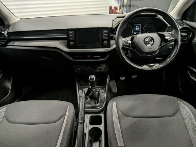 Skoda Fabia 2022 1.0 Mpi Se Comfort Hatchback Manua Blue #3