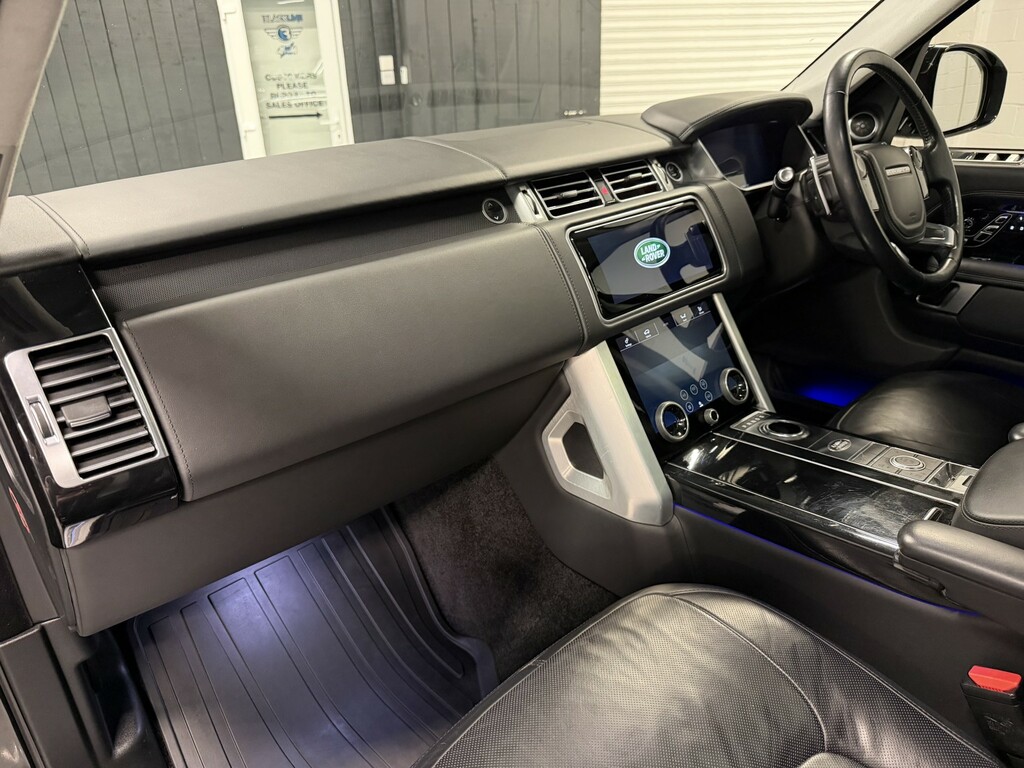 Land Rover Range Rover 4.4 Sd V8 Black #5