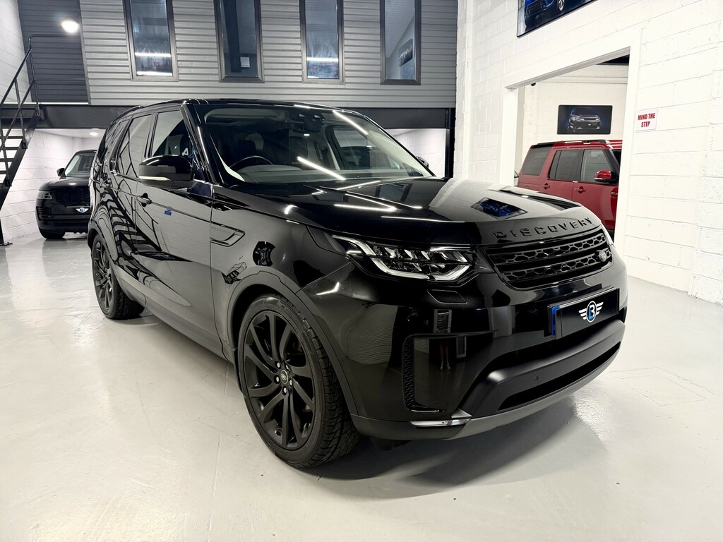 Land Rover Discovery 3.0 Td V6 Hse Black